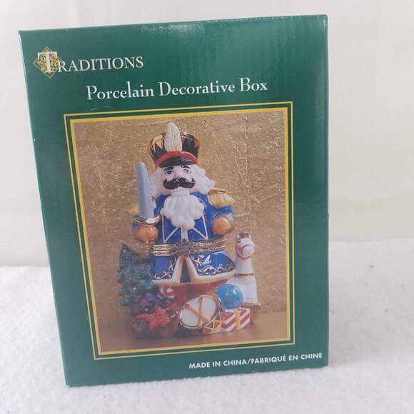 Traditions Porcelain Nutcracker Decorative Keepsake Trinket Box Gold Trim hinged - Picture 3 of 8